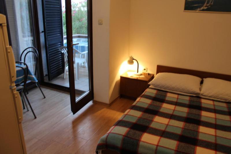 Apartments Mint Povljana - 50M From Sandy Beach Ngoại thất bức ảnh