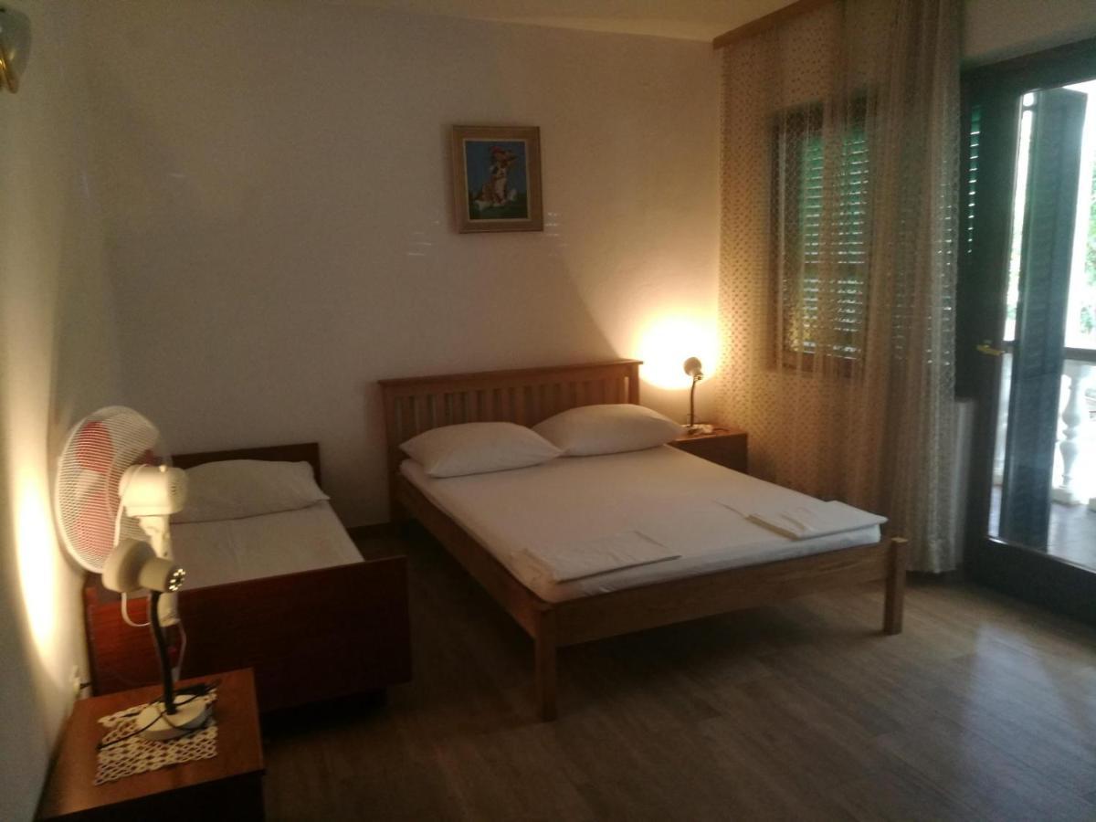 Apartments Mint Povljana - 50M From Sandy Beach Ngoại thất bức ảnh