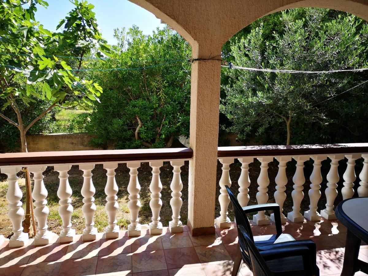 Apartments Mint Povljana - 50M From Sandy Beach Ngoại thất bức ảnh
